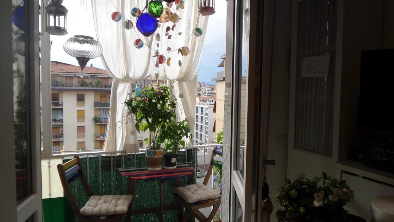 Hotel Holidays In Florencie Exteriér fotografie