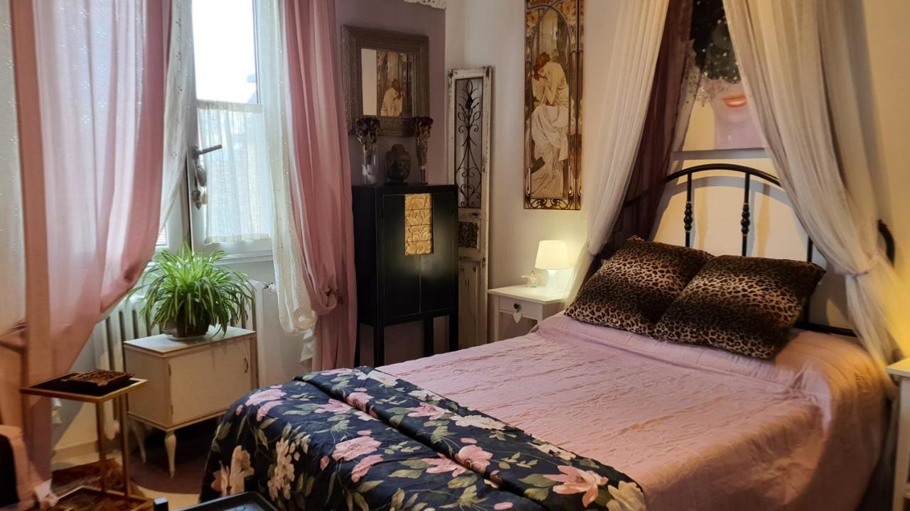 Hotel Holidays In Florencie Exteriér fotografie